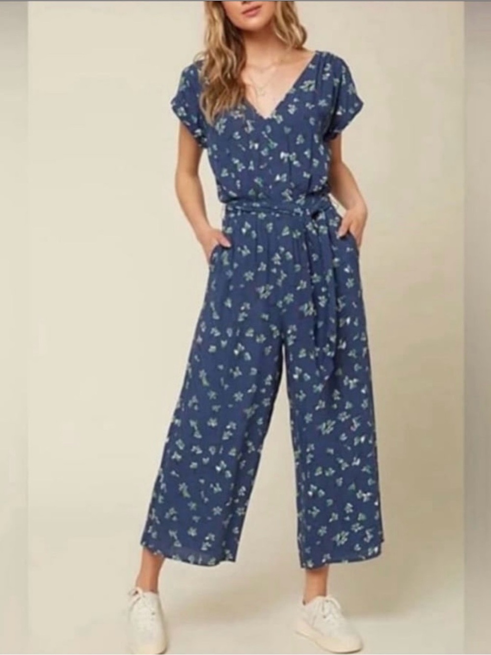 Women’s Oneill Nickie Jumpsuit Cropped Wide Leg Blue Floral Cottage Size M